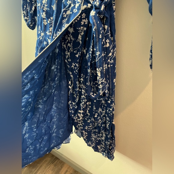 ba&sh Folia Wrap Midi Dress - Floral Blue and White - Size Medium - Picture 4 of 13